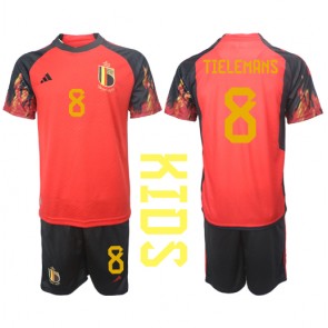 Belgien Youri Tielemans #8 kläder Barn VM 2022 Hemmatröja Kortärmad (+ korta byxor)